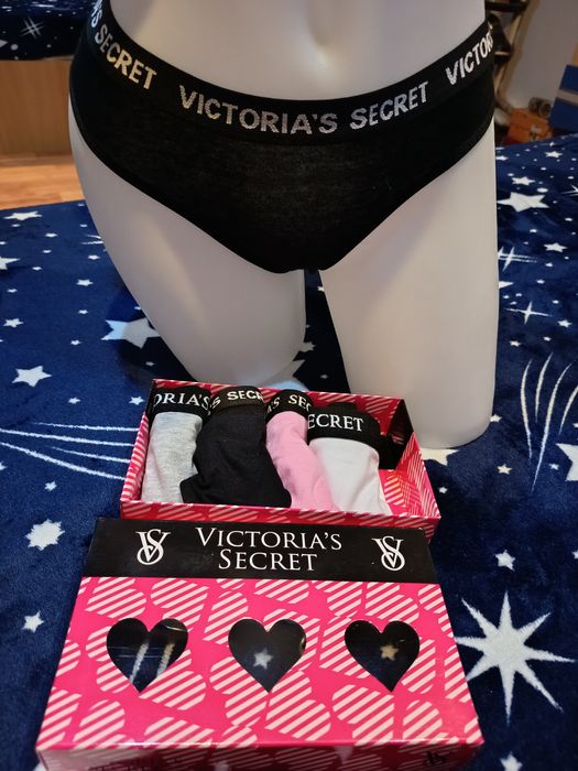 Chiloti dama normali și tanga