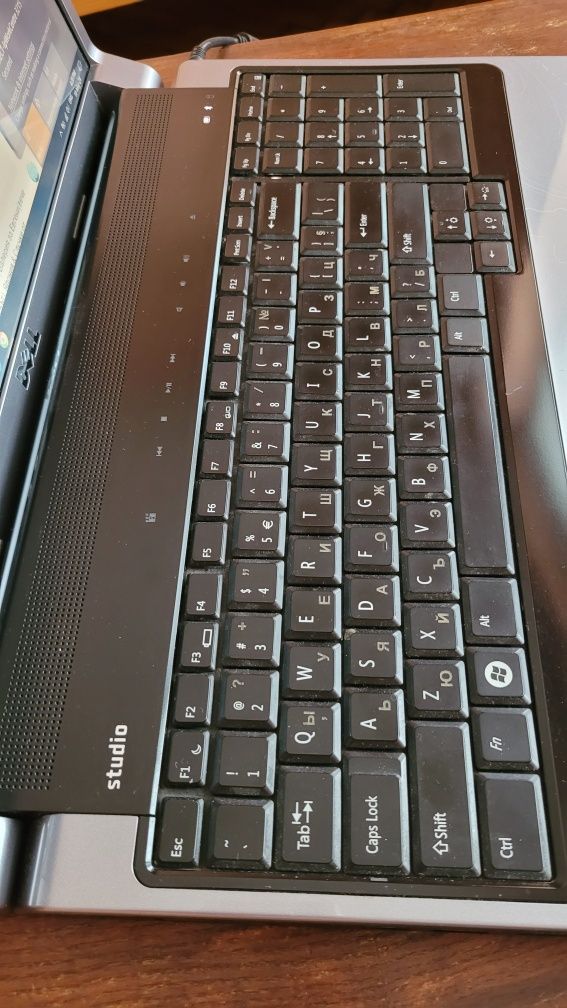 Dell Studio 1735 17"