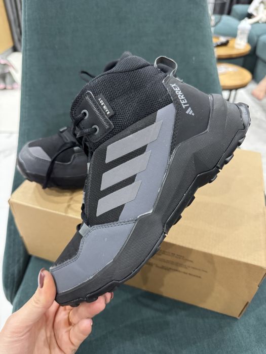 Adidas Terrex AX4R R.RDY Mid K като НОВИ