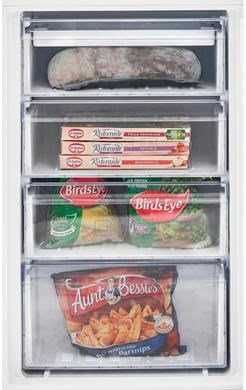 Нов хладилник с фризер за вграждане Beko BCSD150 50/50