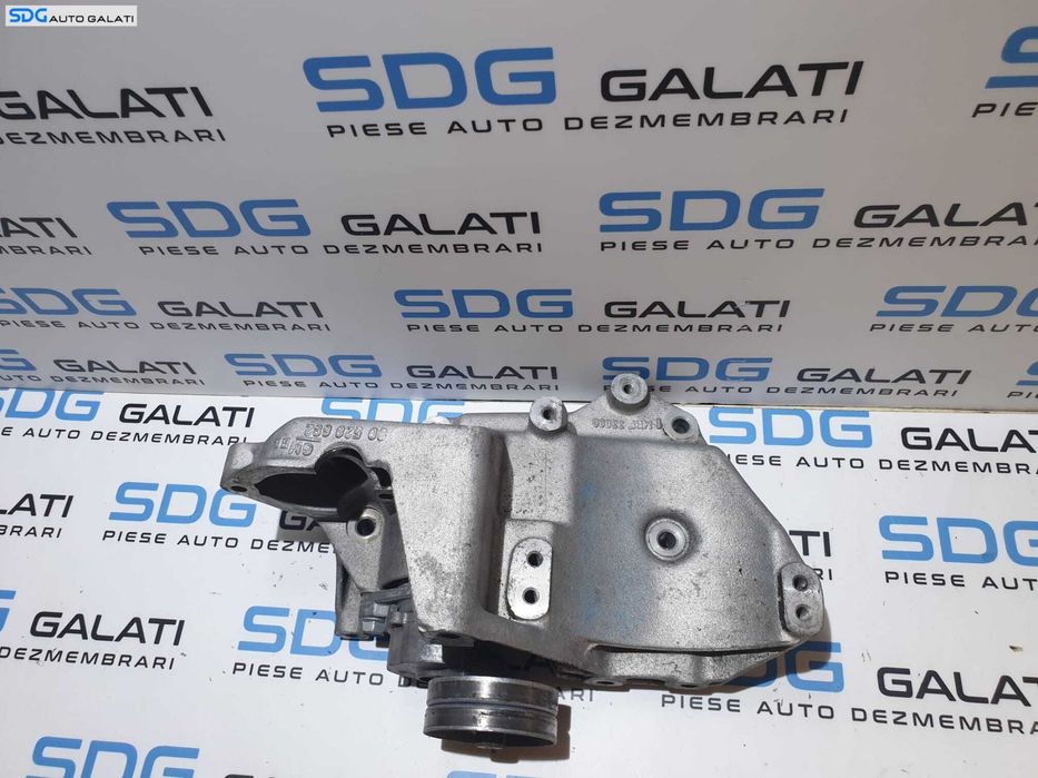 Suport Alternator Accesorii Motor cu Rola Intizatoare Curea Opel Vectra B 1.6 B 1995 - 2002 Cod 90528682 [V0755]
