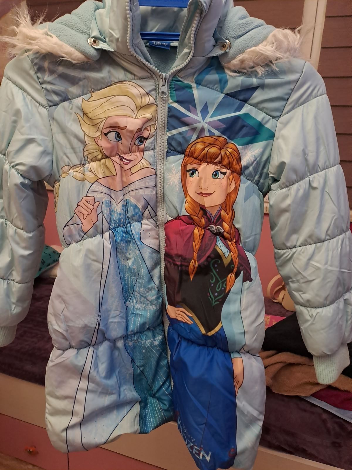 Яке Disney frozen