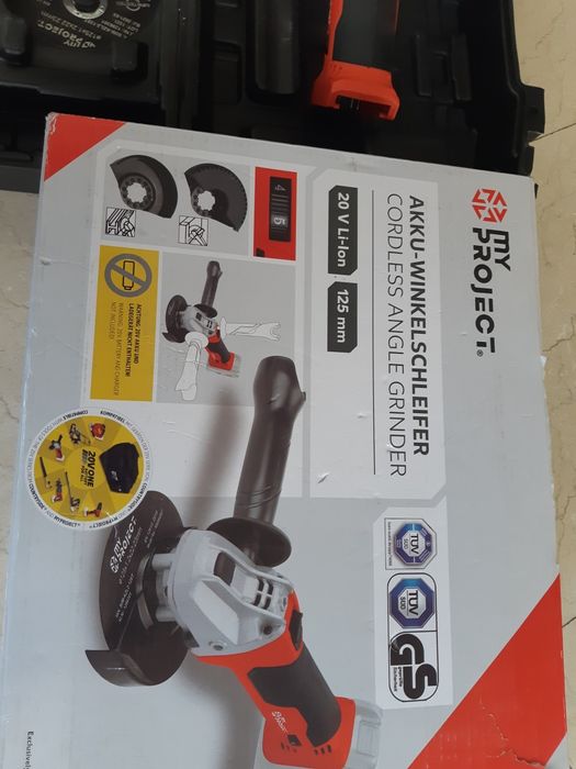 Flex cordless NEFOLOSIT 125mm, protecție, Nou FARA baterie si încărcă