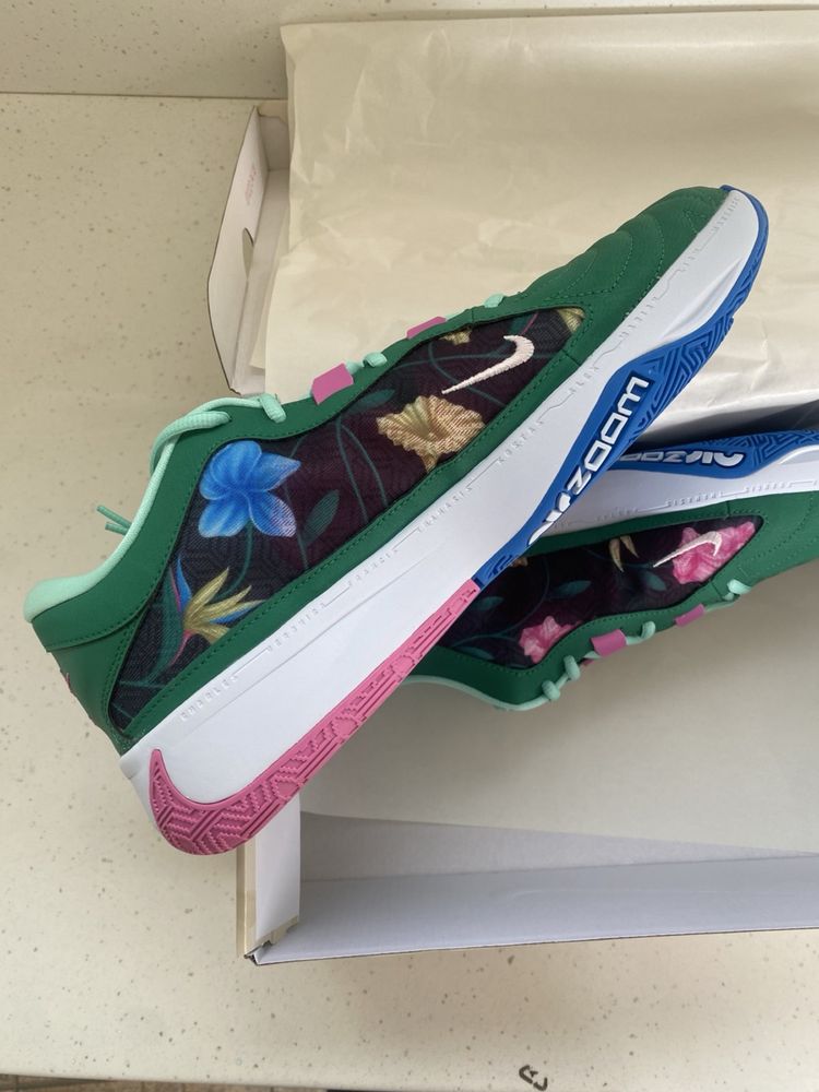 Баскетболни обувки Nike Freak V