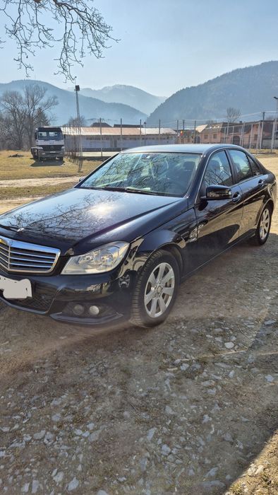 Mercedes C Class 200 BlueEFICIENTY( vând sau schimb cu lemn)