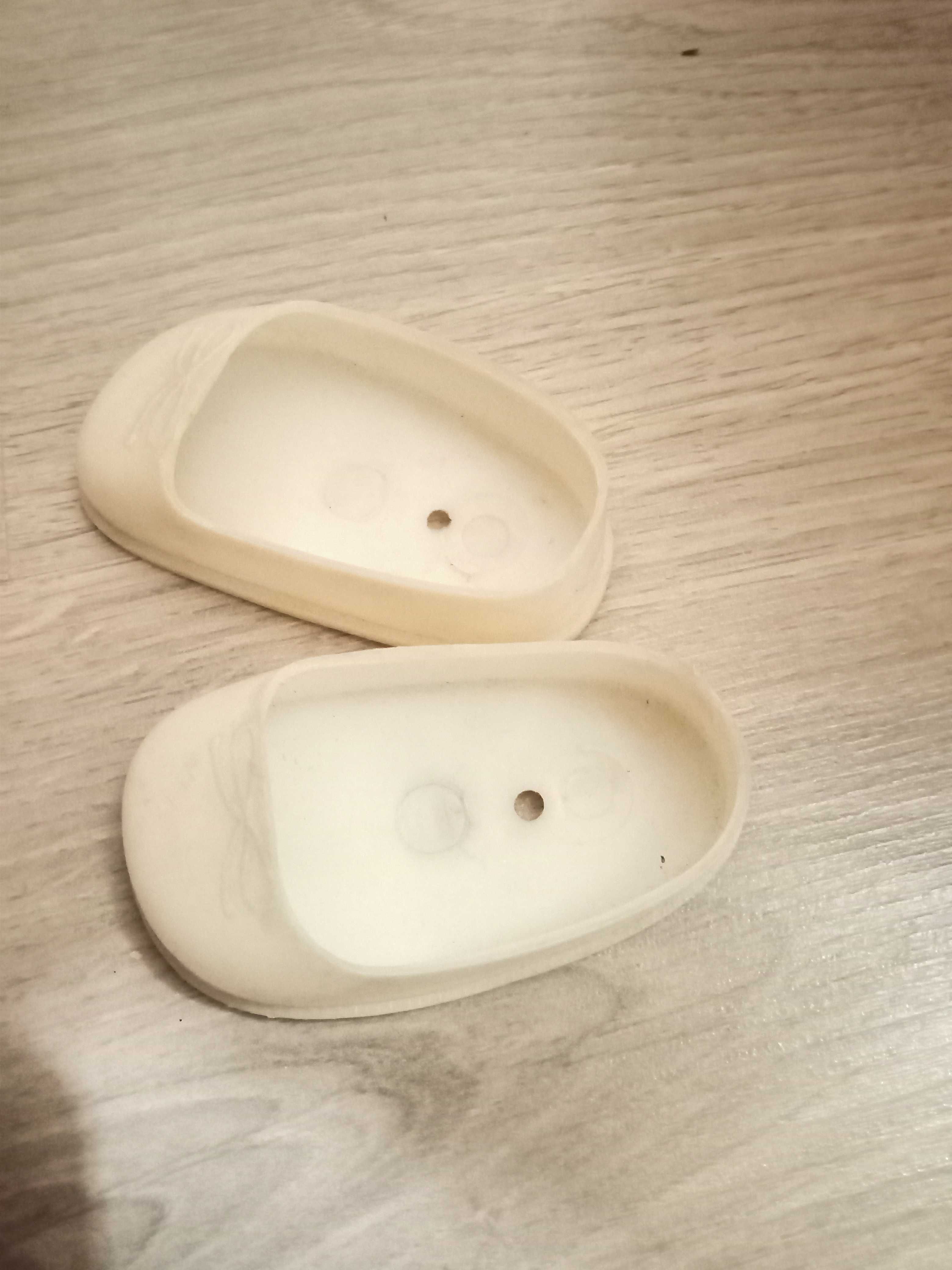 Papucii plastic papusa romaneasca
