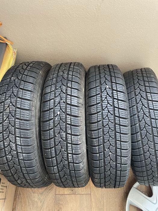 Roti anvelope cauciucuri iarna 155/65/R14 Kormoran