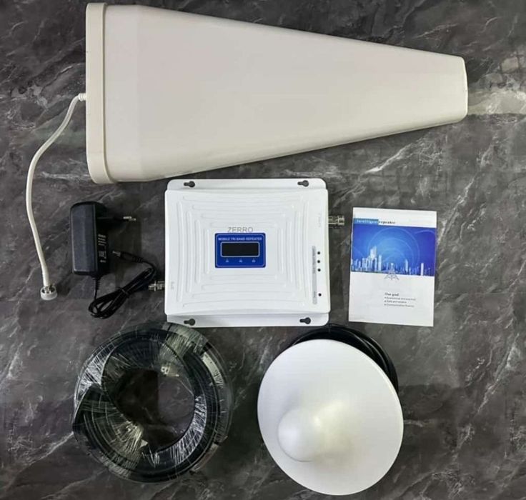 Уcилитeль сигнала сотовoй связи и интернета 3G Рeпитеp. Новый мoщный у