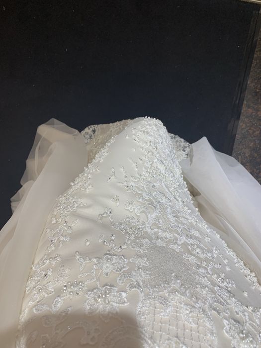 Rochie de mireasa cu trena detasabila