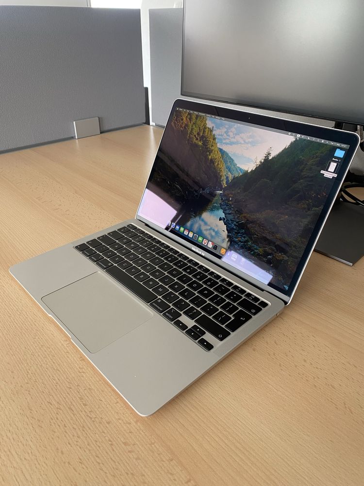 Macbook Air 2020