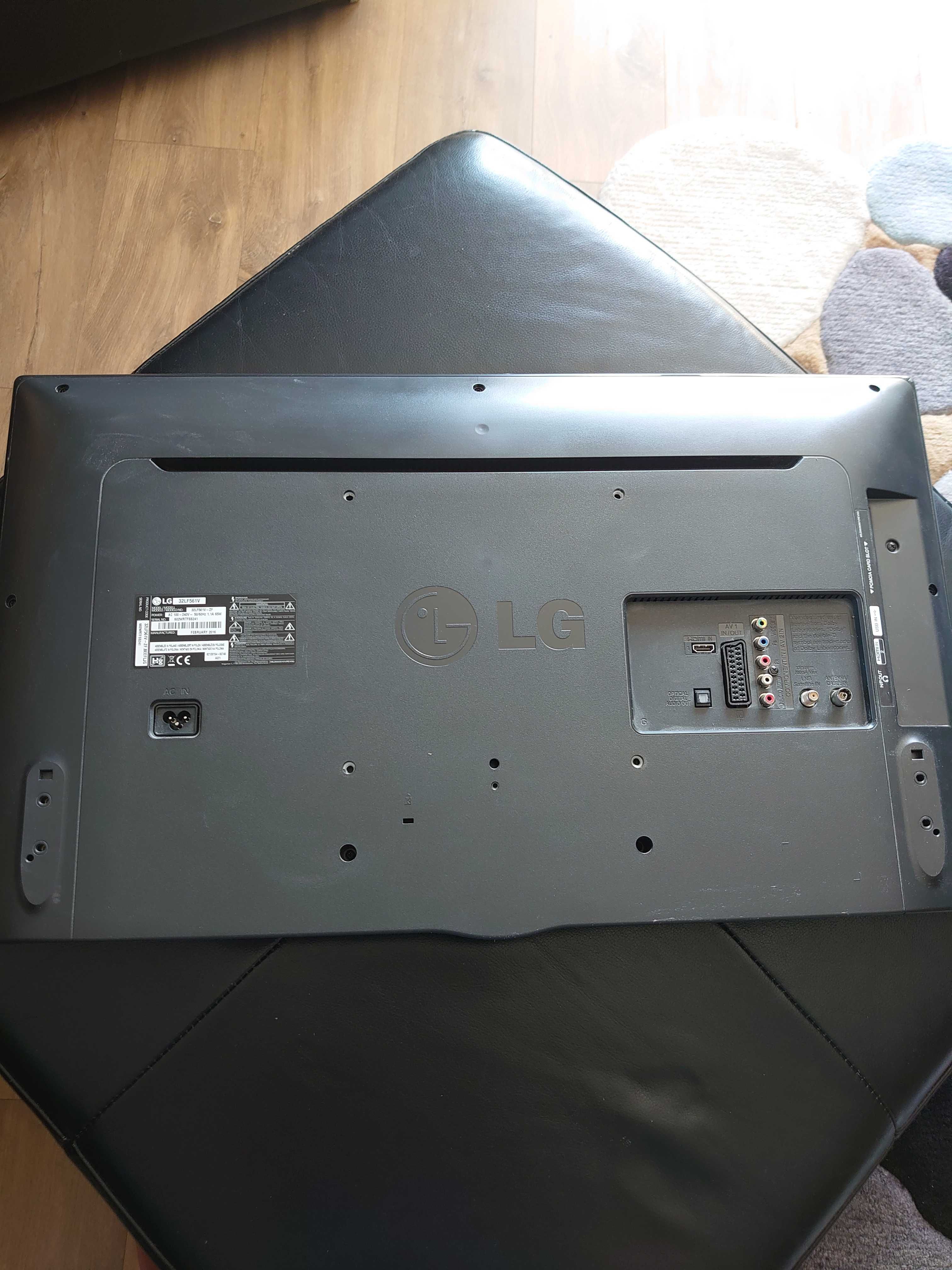 Телевизор LG 32LF561V за части