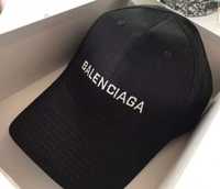 Уникална шапка Balenciaga