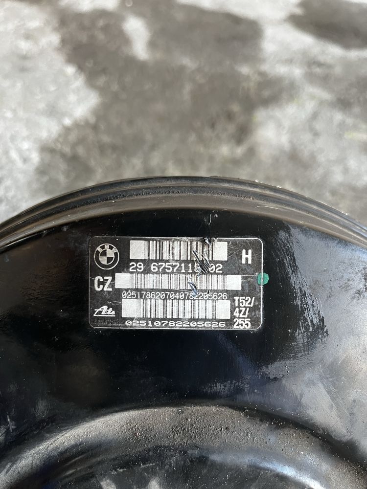 Продавам серво апарат за бмв е39