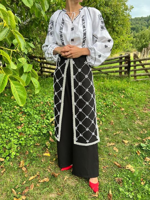 Fota traditionala reinterpretata - cusuta manual