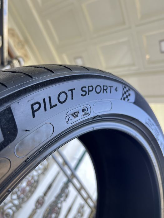 Michelin balon sotiladi 245/45/19