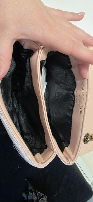 Нова Чанта Kurt Geiger