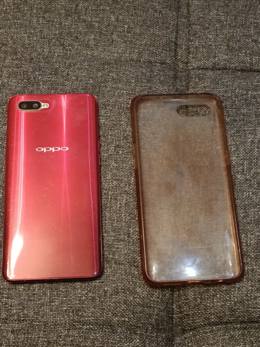 Продается телефон OPPO RX 17 Red