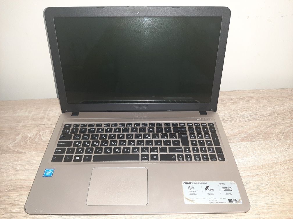 Asus X540S ноутбук
