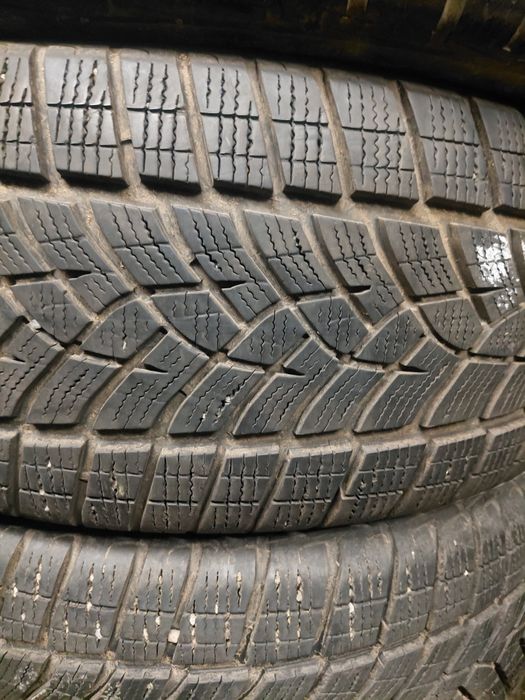 235/55/19" Goodyear 4бр.гуми