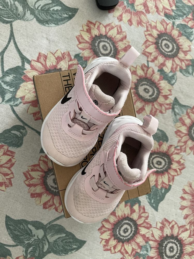 Детски маратонки nike