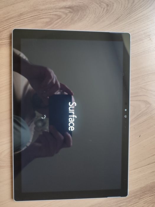 Laptop/ tableta Microsoft surface 4. 238gb i7