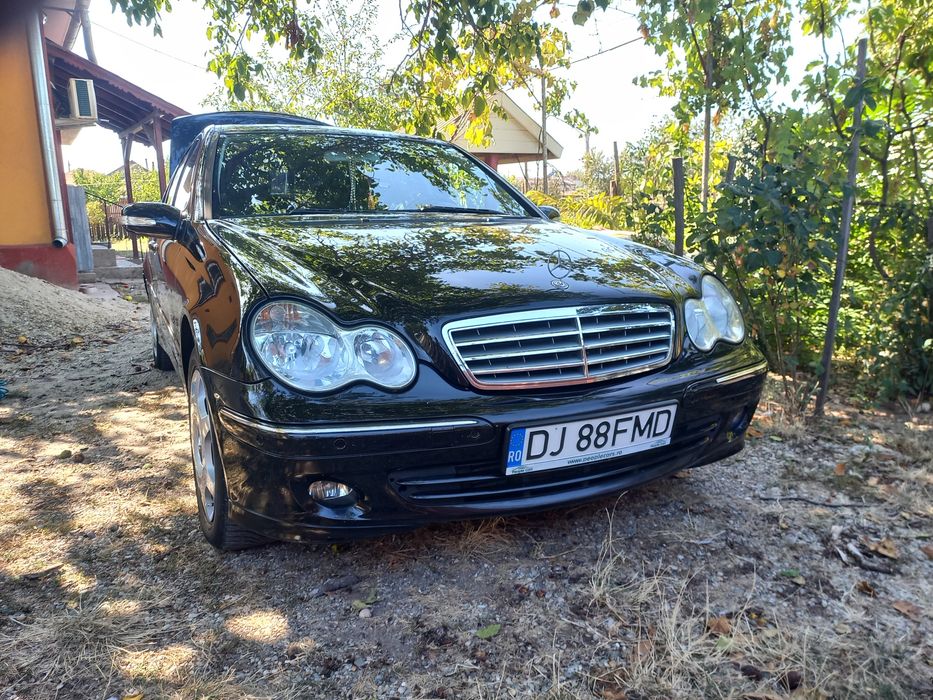 Mercedes-Benz w 203