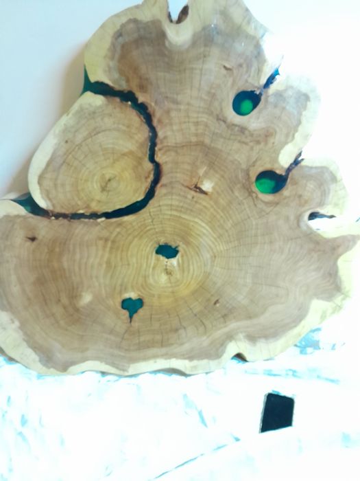 Продам стол со спила ручной работы