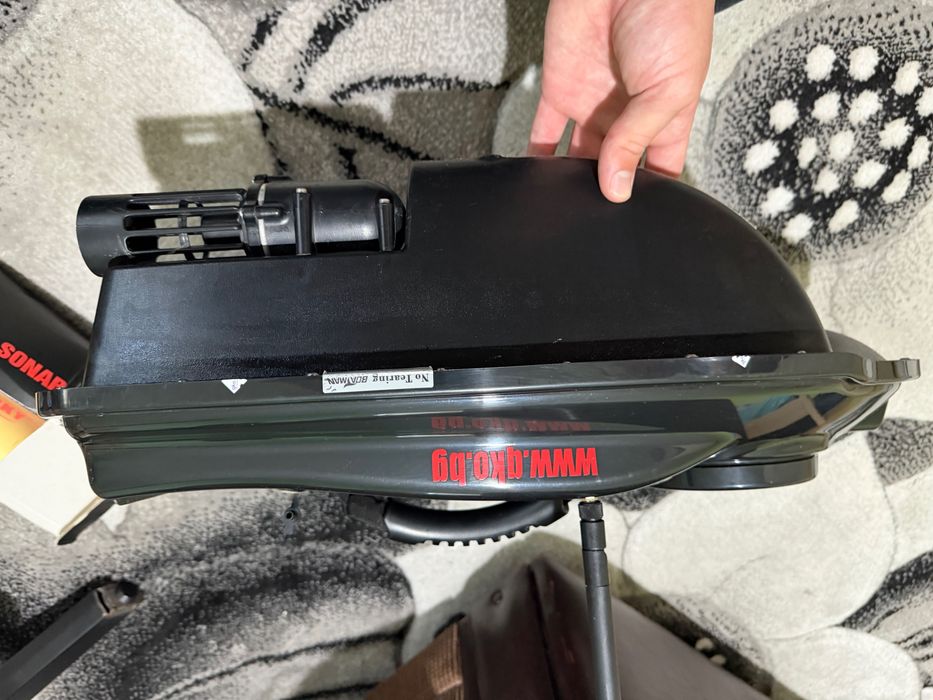 Лодка за Захранка Bootman със сонар Lucky FF918-c