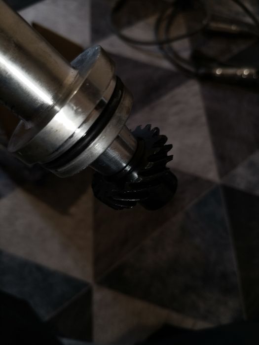 Тамблер на ауди 2.0