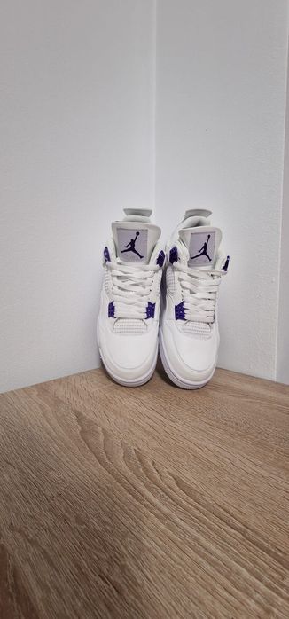 Jordan Retro 4 Metalic Purple
