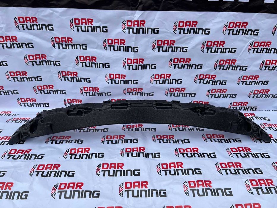 Абсорбер переднего бампера Toyota Camry 70 новый оригинал