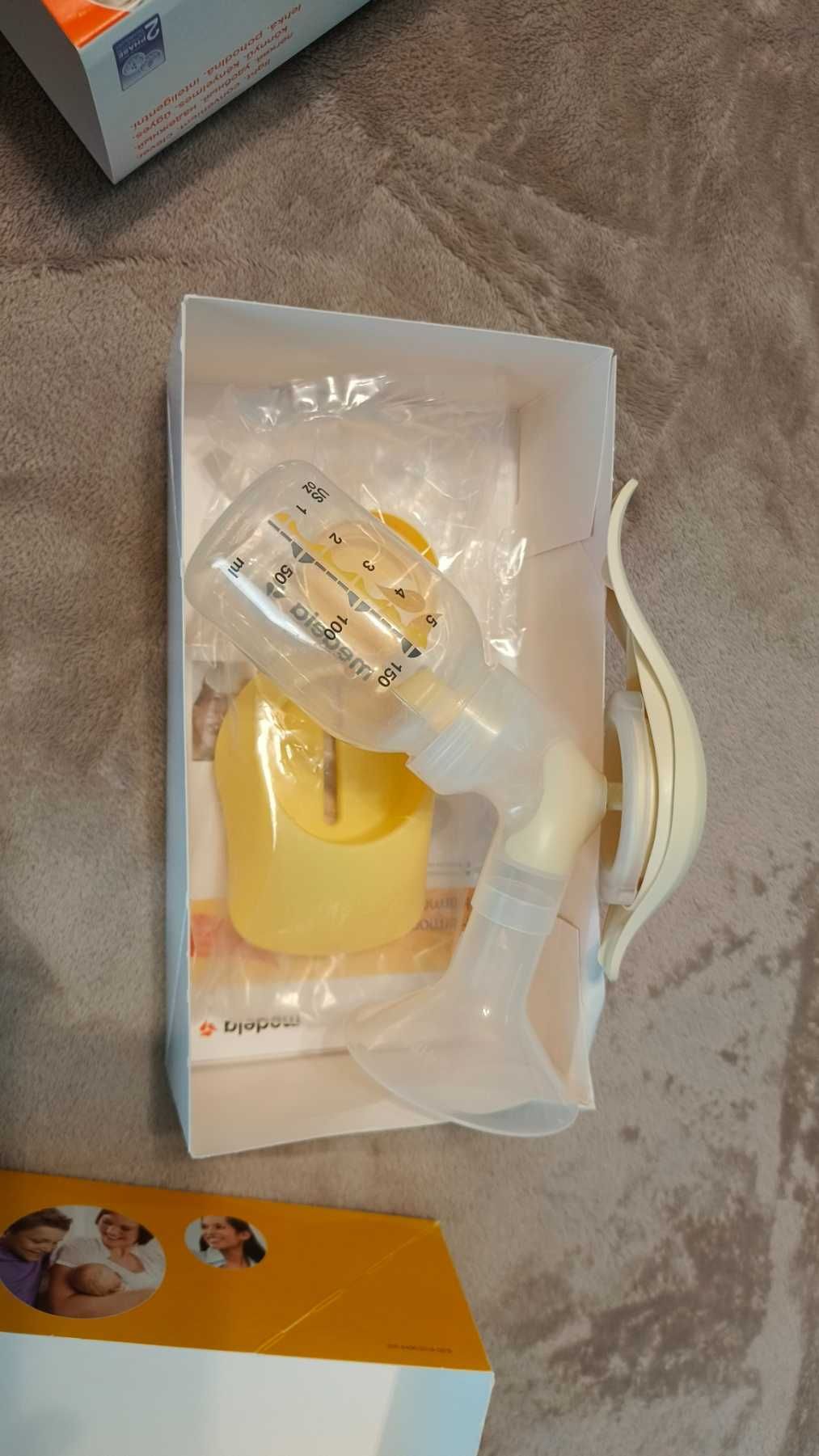 Ръчна помпа за кърма Medela - Harmony