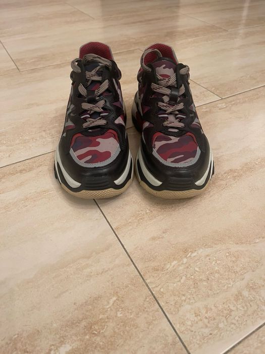 Сникърси   ASH ;Karl Lagerfeld