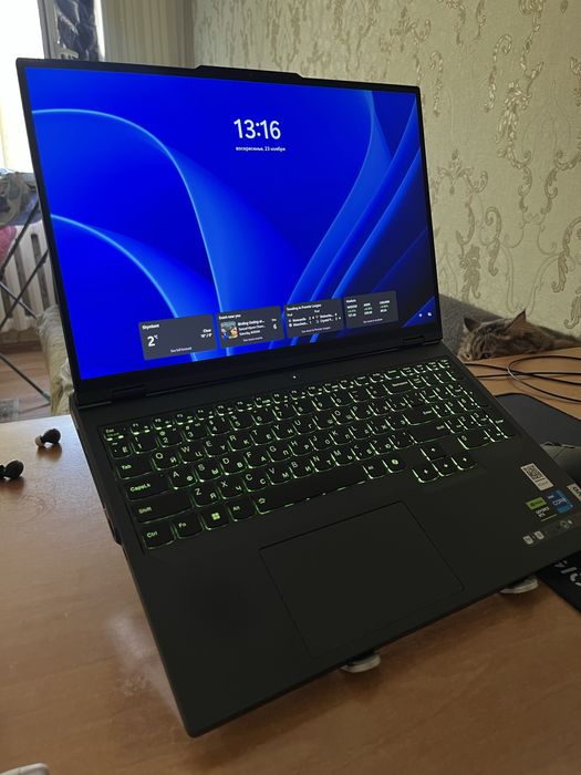 Legion lenovo 5 pro 16IRX9
