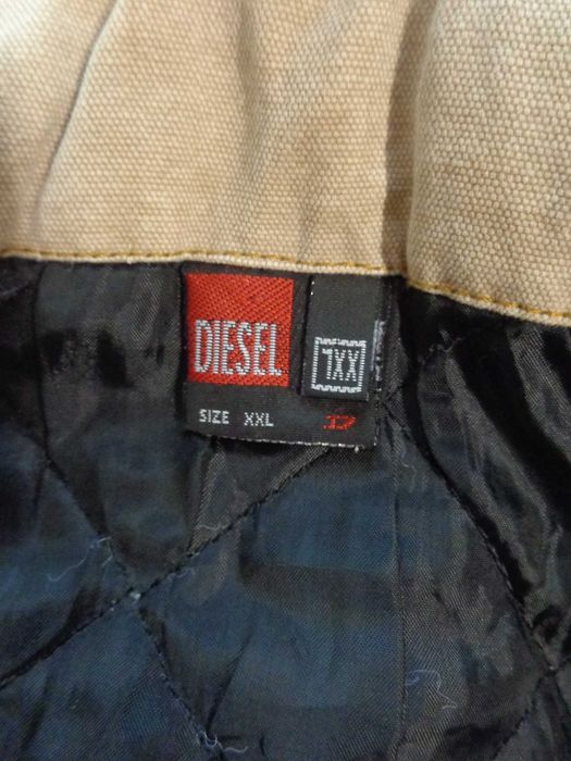 Geaca bej DIESEL marimea  XXL