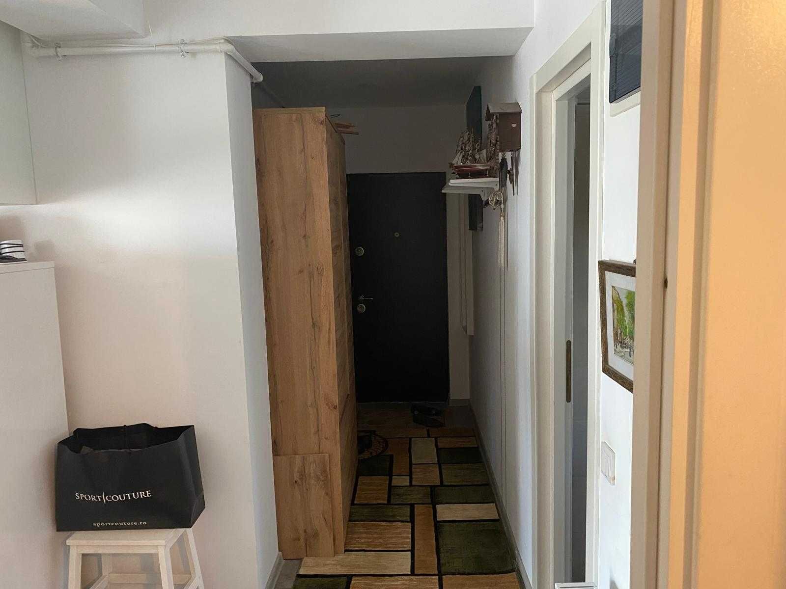 de vinzare apartament doua camere decomandat