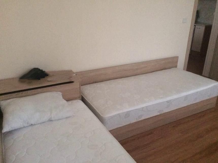Тристаен, под наем, ж.к Студентски град