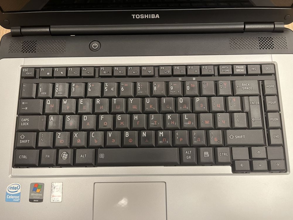 Лаптоп Toshiba Satellite L300