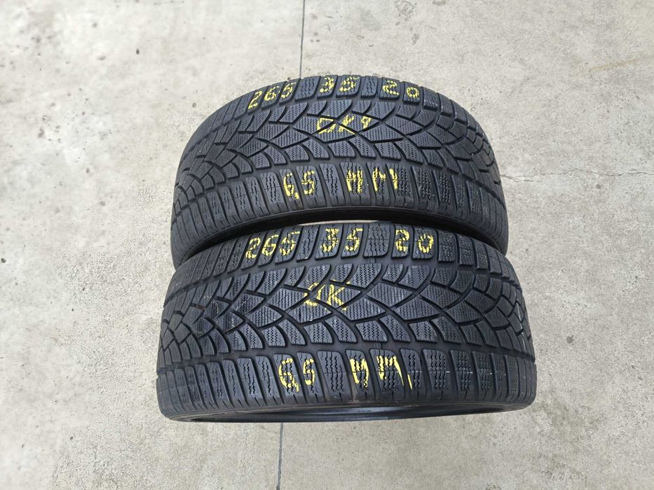 Doua anvelope de iarna 265 35 20 dunlop winter 3D profil 6,5 mm