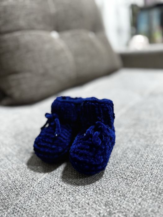 Детские вязаные пинетки