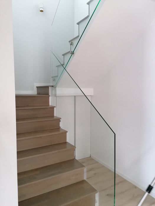 Balustrazi din sticla securizata