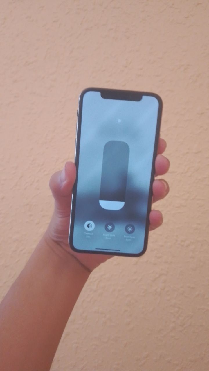 Iphone XS ideal holatda