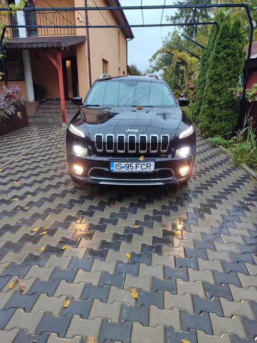 Jeep Cherokee