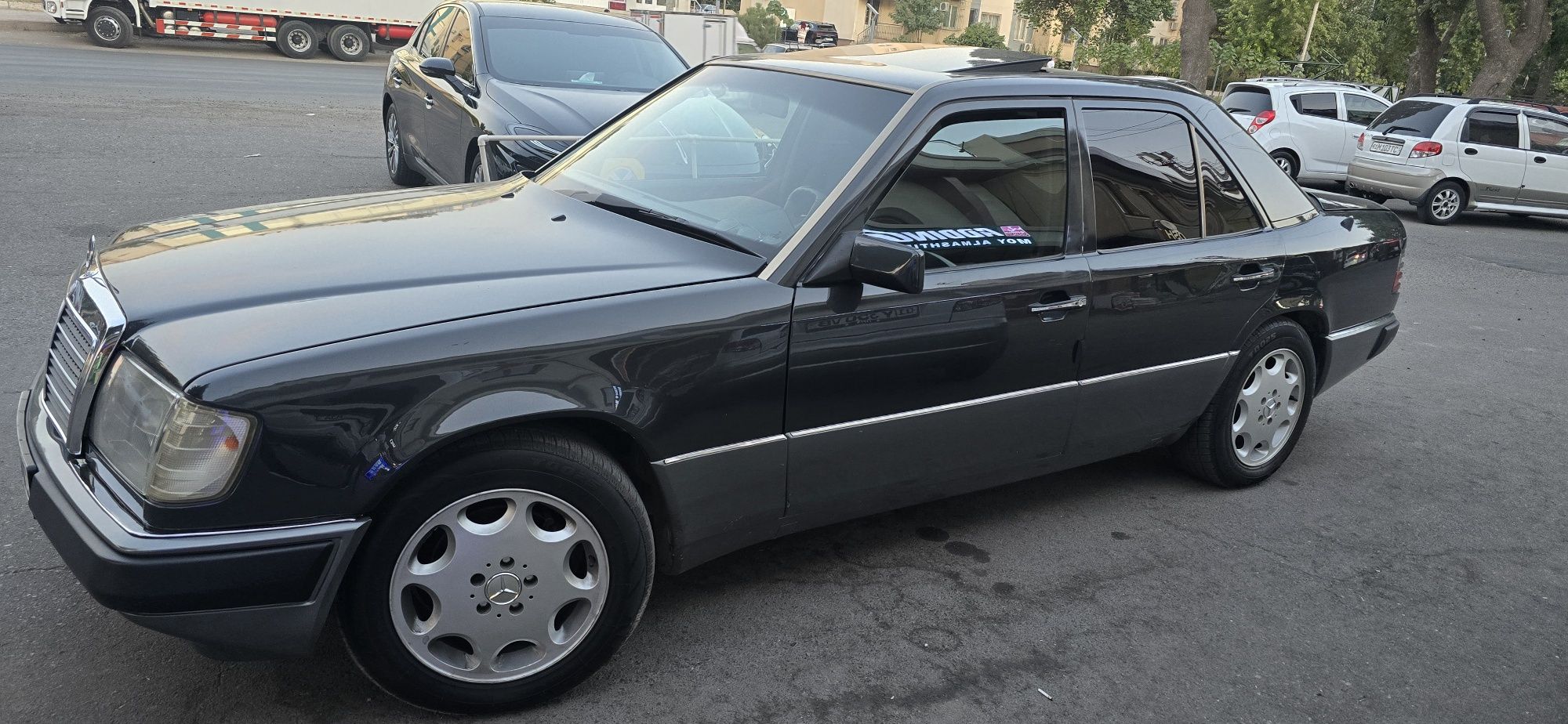 Mercedes-benzW124