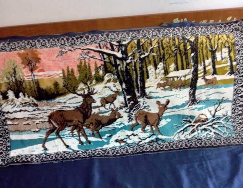 Carpete plusate imagine ecvestra si cerb cu caprioare