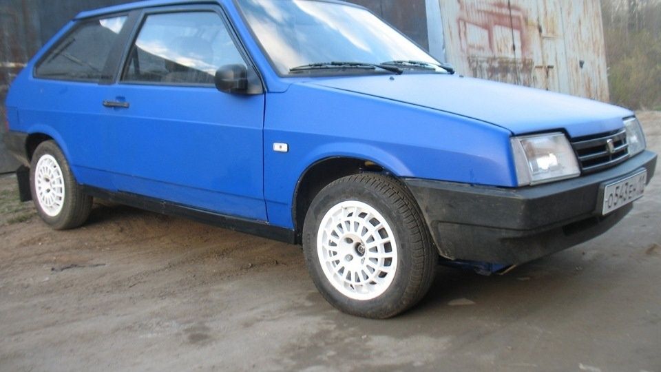 Lada 2108 Arendaga beriladi