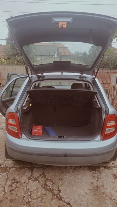 Vând Skoda Fabia 1.4 benzină 2002