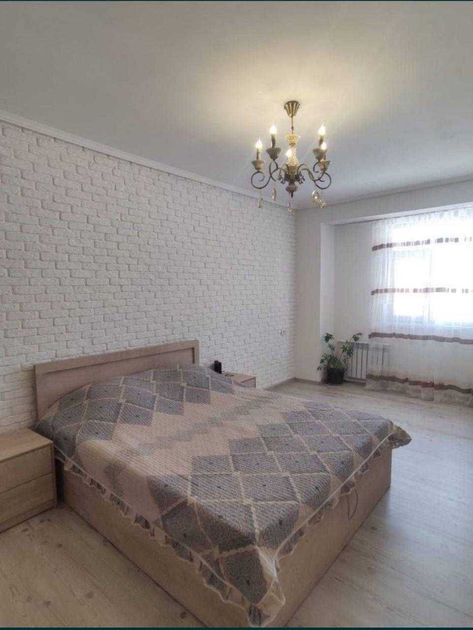 Продается квартира с ремонтом в стиле LOFT. Ор-р: Госпитальный рынок