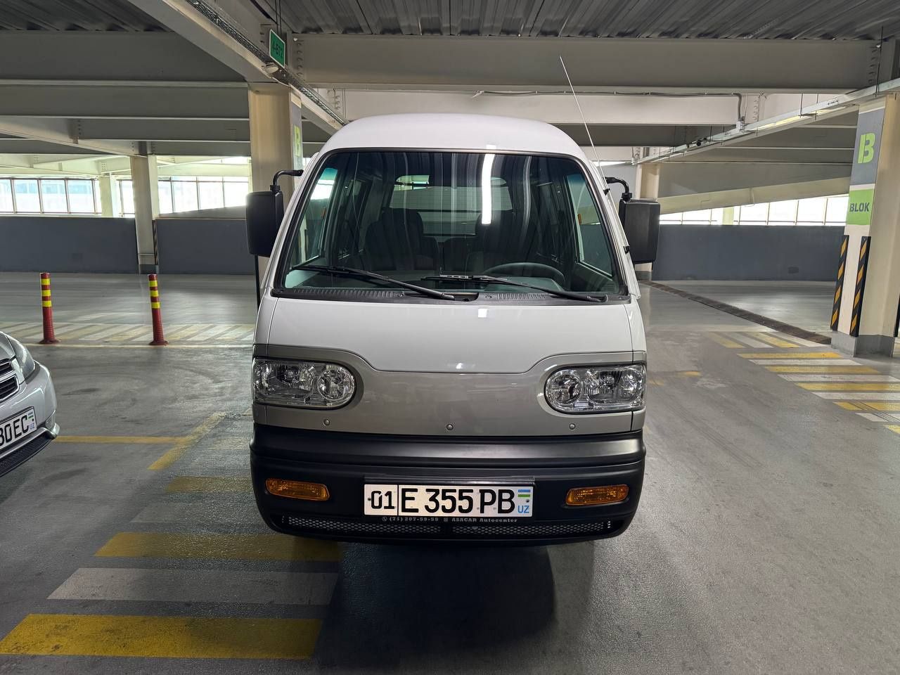 Damas sotiladi kombi
