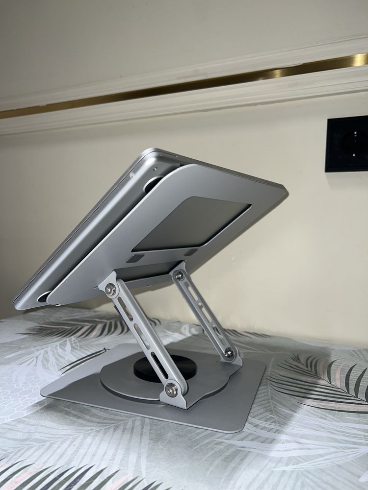 MacBook Air M2 2022